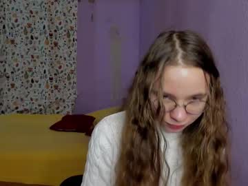 Your_Leslie Chaturbate stream image from January 21, 2026