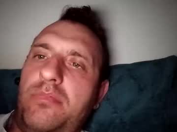 Figonik Chaturbate stream image from January 21, 2026