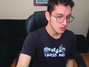 Gamercum33 Chaturbate stream image from January 21, 2026