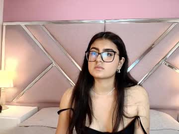 Maddiemontiel Chaturbate stream image from January 21, 2026