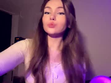 Millaloove Chaturbate stream image from January 21, 2026