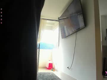 Miapink_Ofii_ Chaturbate stream image from January 21, 2026