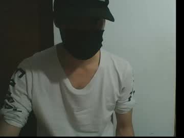 Kreyikoz Chaturbate stream image from January 21, 2026