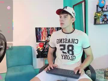 Flowers109 Chaturbate stream image from January 22, 2026