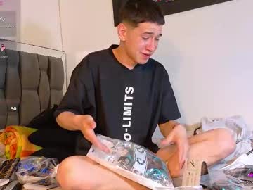 Twink_Daren Chaturbate stream image from January 22, 2026