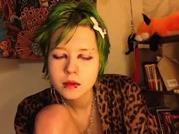 Carolinerichter Chaturbate stream image from January 22, 2026