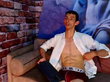 Zyronight Chaturbate stream image from January 22, 2026