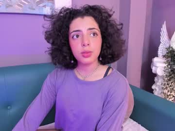 Alessiia__ Chaturbate stream image from January 22, 2026