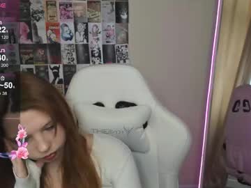 Embervexen Chaturbate stream image from January 22, 2026