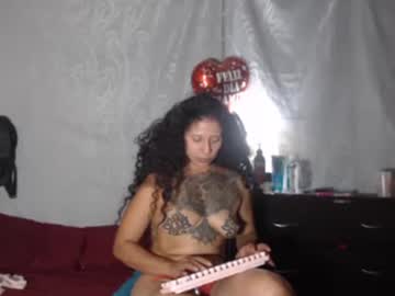 Roseecarolina Chaturbate stream image from January 22, 2026