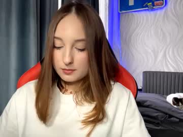 Dessiefelkner Chaturbate stream image from January 22, 2026