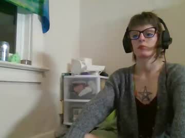 Pyrowitdarizz Chaturbate stream image from January 22, 2026