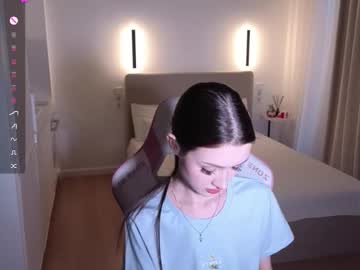 Sweetiebones Chaturbate stream image from January 22, 2026