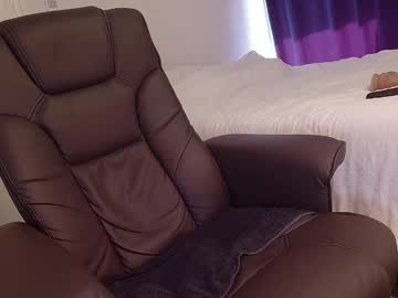 Modest_Devil Chaturbate stream image from January 22, 2026