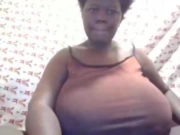 Hot_Alynn Chaturbate stream image from January 22, 2026