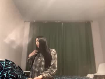 Phyllisbrennick Chaturbate stream image from January 22, 2026