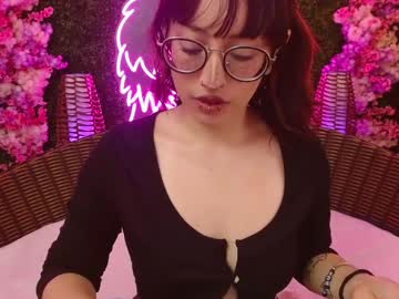 Sweet_Roxanee Chaturbate stream image from January 22, 2026
