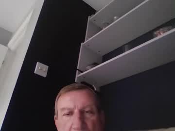 Colinbeech Chaturbate stream image from January 22, 2026