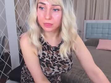 Milenadaisy Chaturbate stream image from January 22, 2026