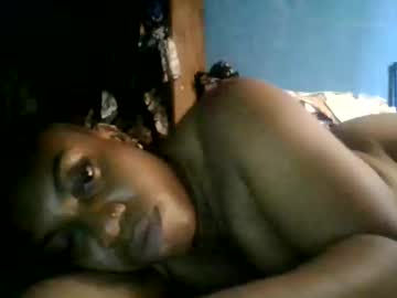 Winnykiki Chaturbate stream image from January 22, 2026