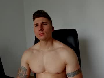 Lyonel15 Chaturbate stream image from January 22, 2026