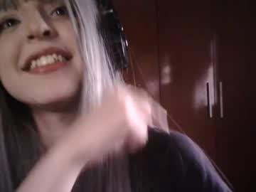 Suziberezny Chaturbate stream image from January 22, 2026