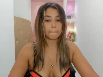 Dona_Tella Chaturbate stream image from January 22, 2026