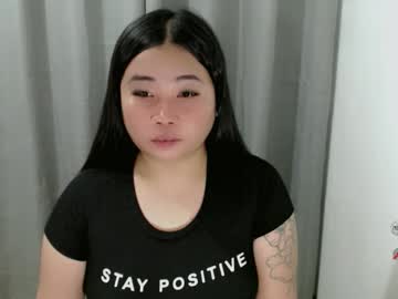Miya_Licious Chaturbate stream image from January 22, 2026