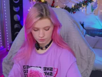 Moonlight_Mia Chaturbate stream image from January 22, 2026