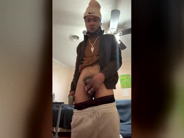Bigboynina Chaturbate stream image from January 22, 2026