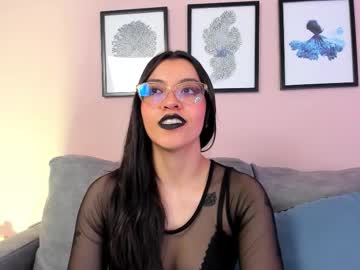 Nina__Dixon Chaturbate stream image from January 22, 2026