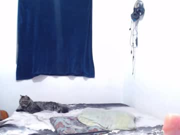 Romanphoenix Chaturbate stream image from January 22, 2026