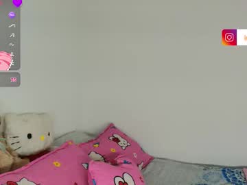 Luciarousse Chaturbate stream image from January 22, 2026