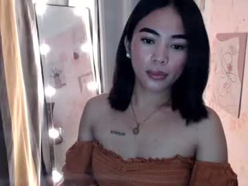 Urasiangirl01 Chaturbate stream image from January 22, 2026