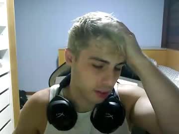 Sume21 Chaturbate stream image from January 22, 2026