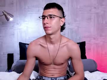 Symonprince Chaturbate stream image from January 22, 2026