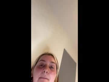 Ellehendrix Chaturbate stream image from January 23, 2026