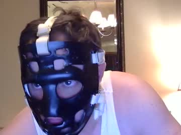 Luchawhoreny Chaturbate stream image from January 23, 2026
