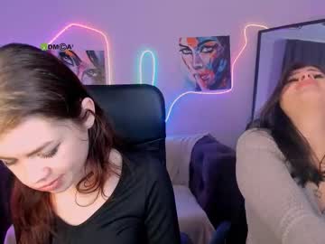 Kitty_Layy Chaturbate stream image from January 23, 2026