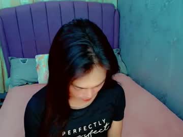 Ursexy_Debra Chaturbate stream image from January 23, 2026