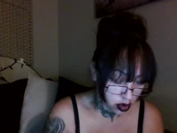 1984babydoll Chaturbate stream image from January 23, 2026