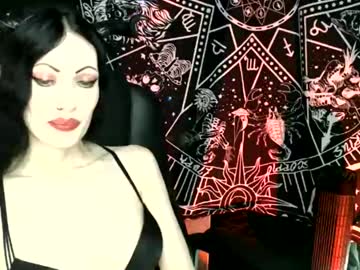 Missmoondoll Chaturbate stream image from January 23, 2026