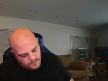 Nightlifecouple Chaturbate stream image from January 23, 2026