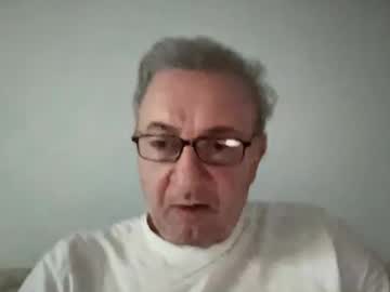 Duglas650 Chaturbate stream image from January 23, 2026