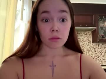 Halliedamiano Chaturbate stream image from January 23, 2026