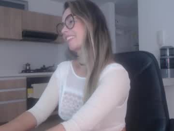 Latinpaprika Chaturbate stream image from January 23, 2026