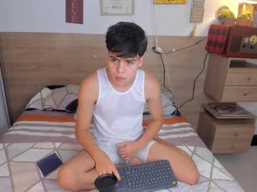 Justinbiler Chaturbate stream image from January 23, 2026