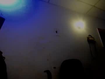 Kloeexx Chaturbate stream image from January 23, 2026