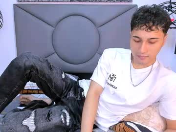 Buddy_Whitte Chaturbate stream image from January 23, 2026