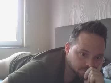 Cybronic Chaturbate stream image from January 23, 2026